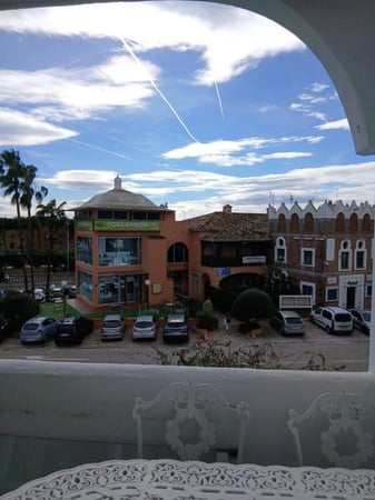 Apartment in Sitio de Calahonda - view 1