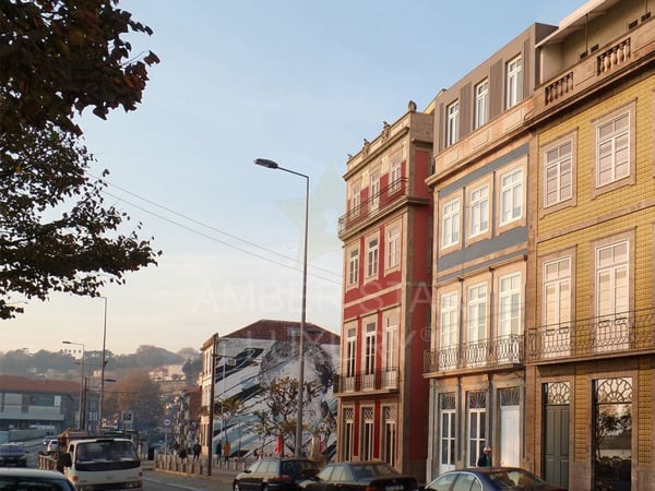 Apartment in Vila Nova de Gaia - view 1