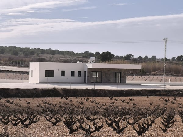 Villa in Monovar - view 1