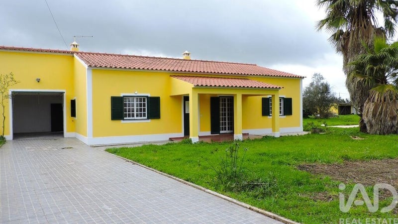 House in Granho - view 1