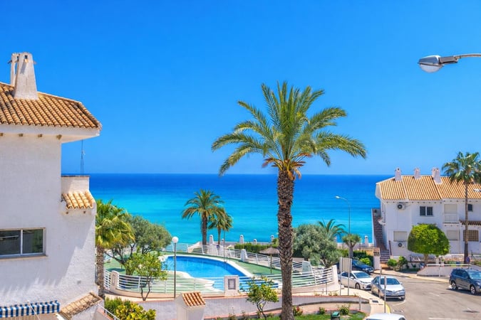 Apartment in Dehesa de Campoamor - view 1