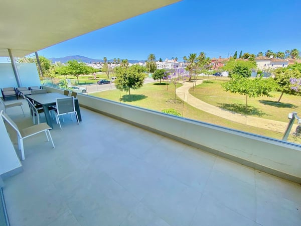 Apartment in Estepona - view 1