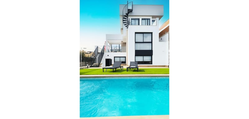 House in Algorfa - view 1