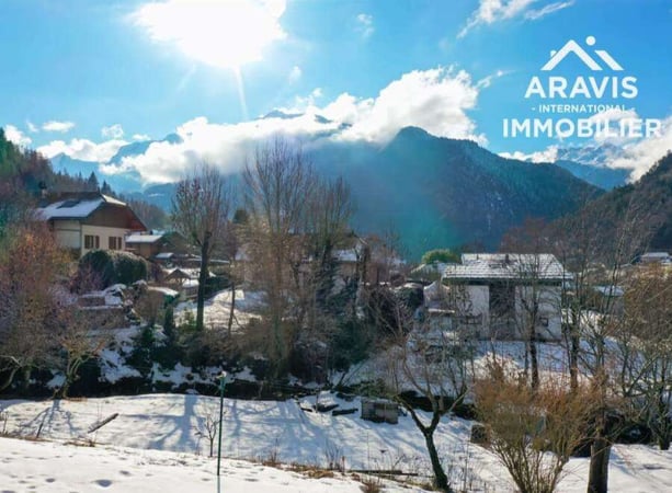 House in Thones - view 1