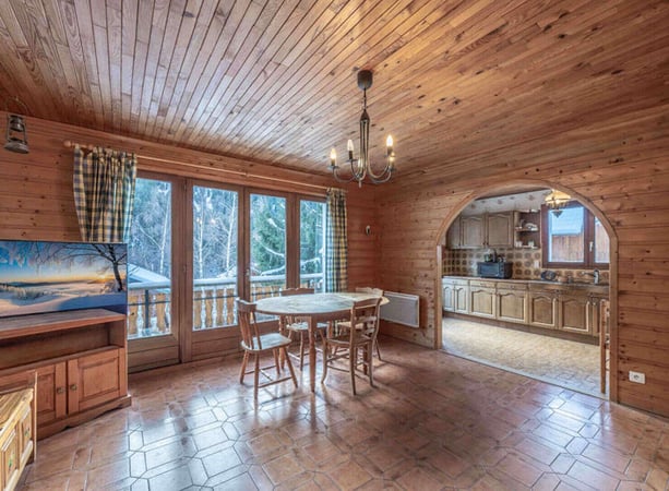 Chalet in Champagny-en-Vanoise - view 1