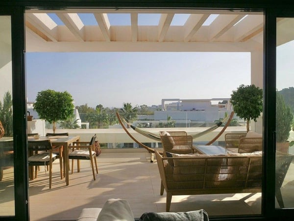 Penthouse in Benahavis - view 1