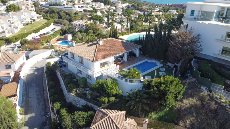 Villa in Benalmadena - view 1