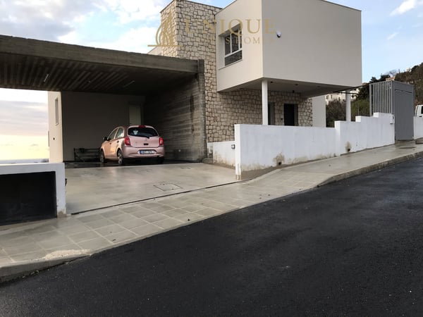 House in Armou - view 1