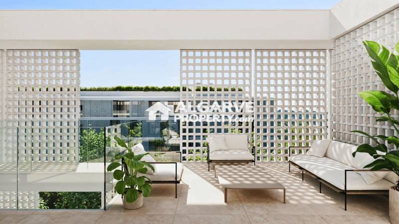 Apartment in Quarteira - view 1