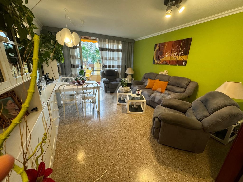 Apartment in Los Cristianos - Image 3