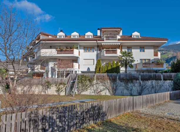 Villa in Bressanone/Brixen - view 1