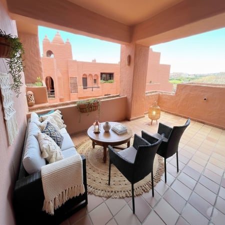 Apartment in La Duquesa - view 1