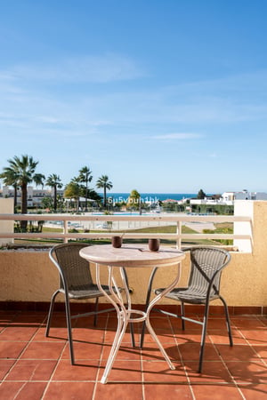 Apartment in El Chaparral - view 1