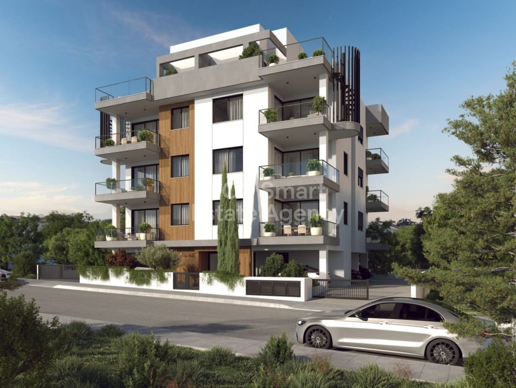 Apartment in Ekali - Image 2