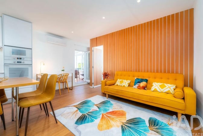 Apartment in Quarteira - view 1