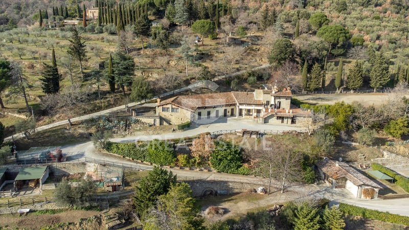House in Cortona - view 1