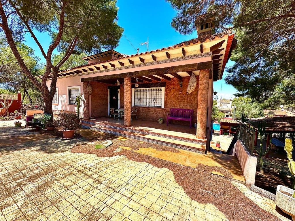 Villa in San Miguel de Salinas