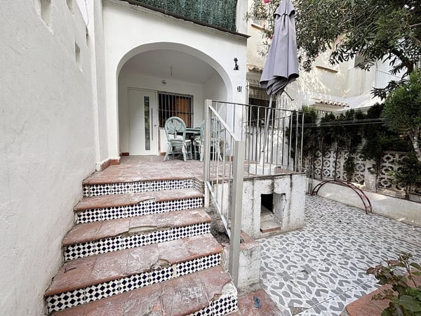 Apartment in Urbanizacion los Balcones - view 1