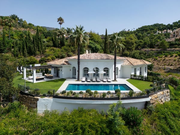 House in Urbanizacion la Heredia - view 1