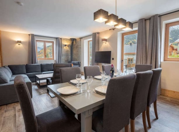 Chalet in Les Allues - view 1