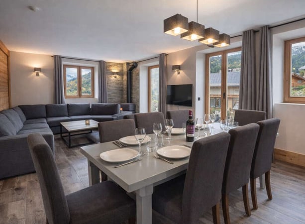 Chalet in Les Allues - view 1