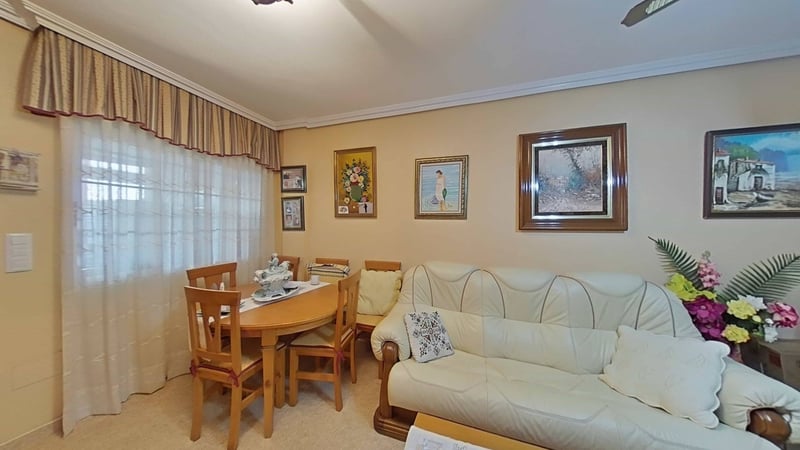 House in San Pedro del Pinatar - view 1