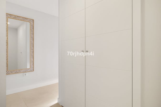 Apartment in Estepona - view 1