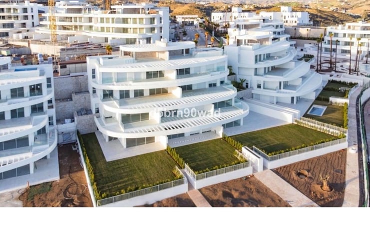 Apartment in Mijas Costa - view 1