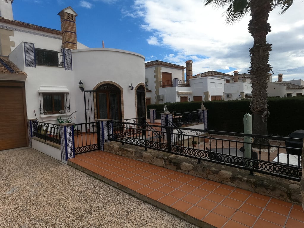 Villa in Algorfa - Image 3