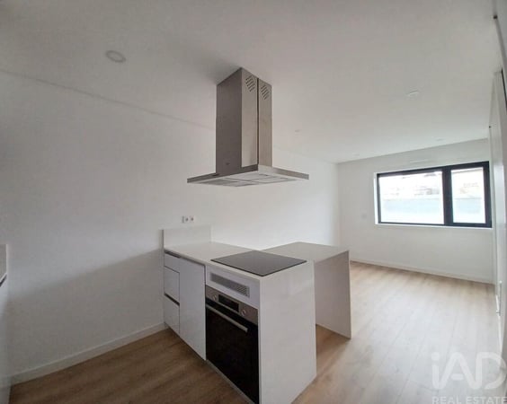 Apartment in Senhora da Hora - view 1