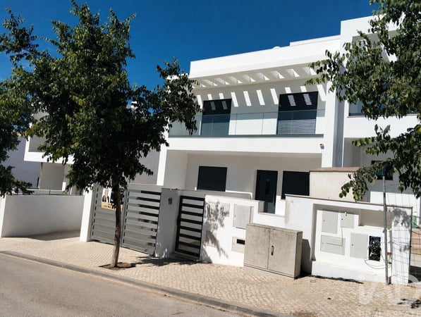 House in Tavira - view 1