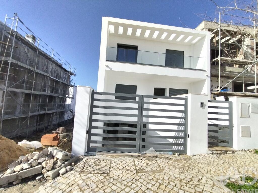 House in Tavira - Image 2