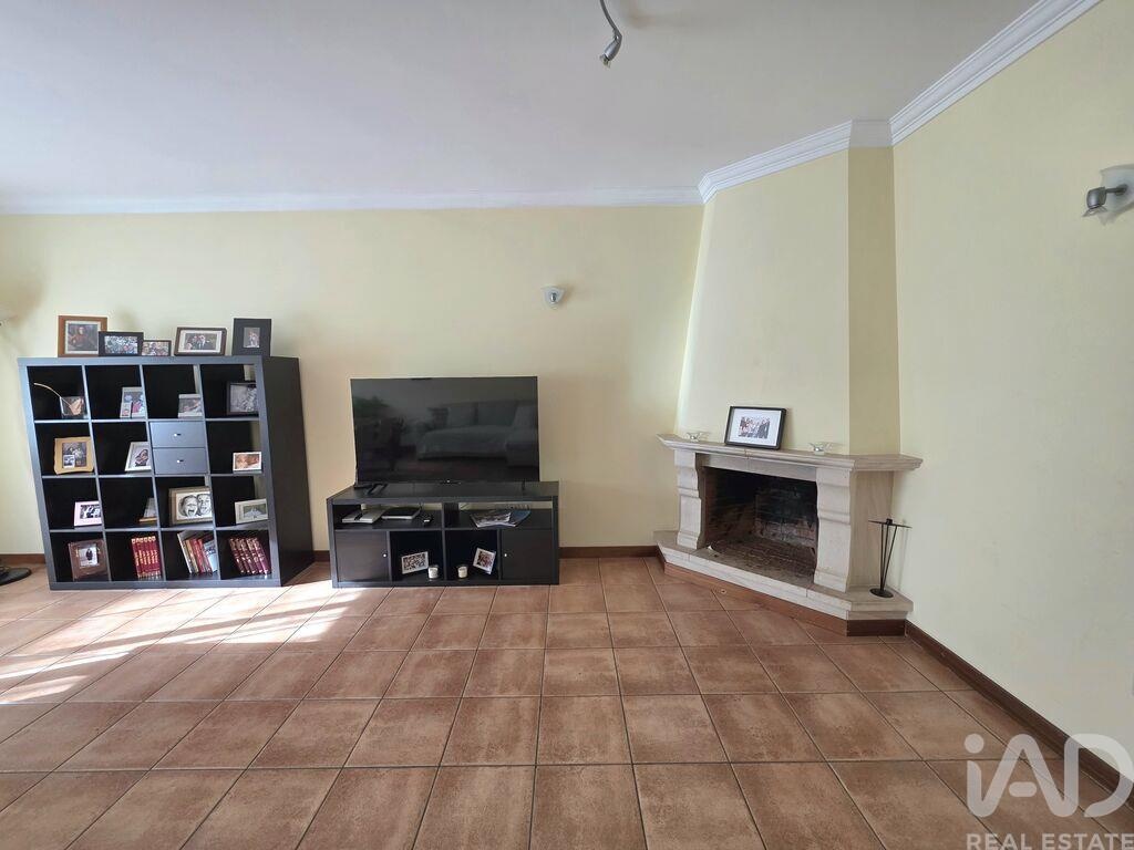 Apartment in Alfena - Image 2