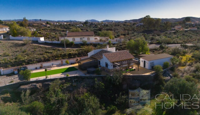 House in Arboleas - view 1