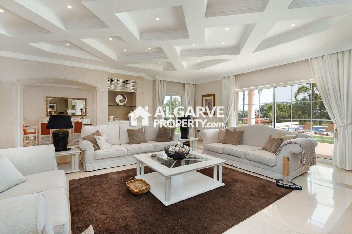 Villa in Olhao - Image 2