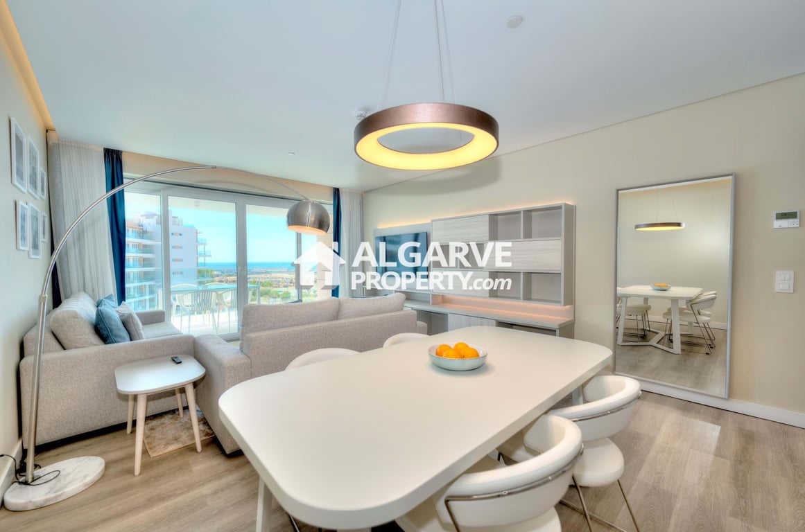 Apartment in Quarteira - Image 2