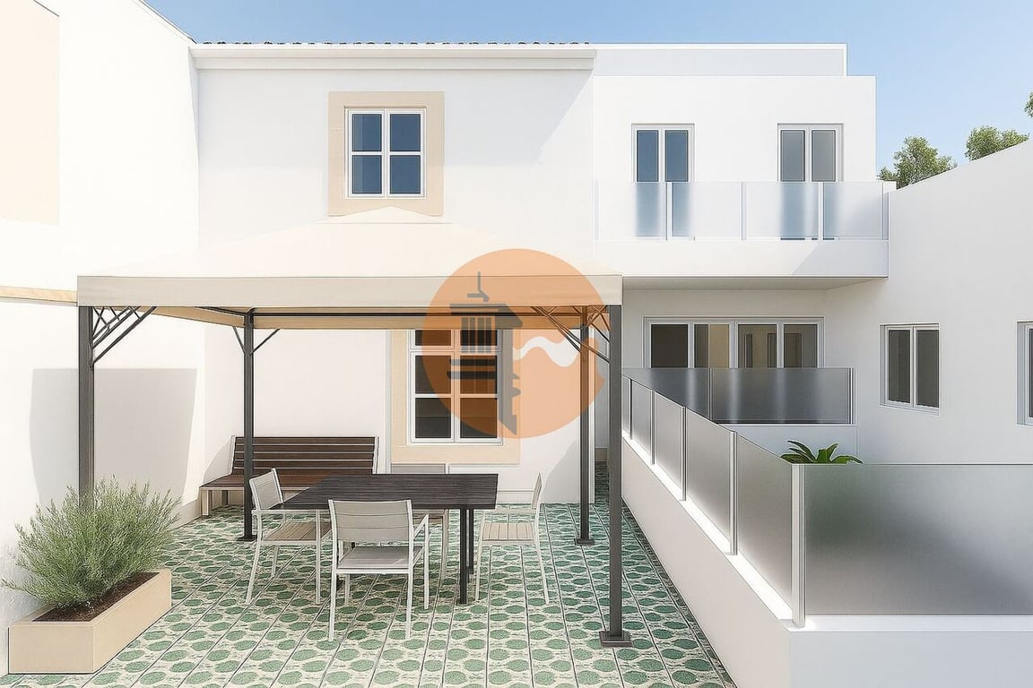 Apartment in Vila Real de Santo Antonio - Image 3