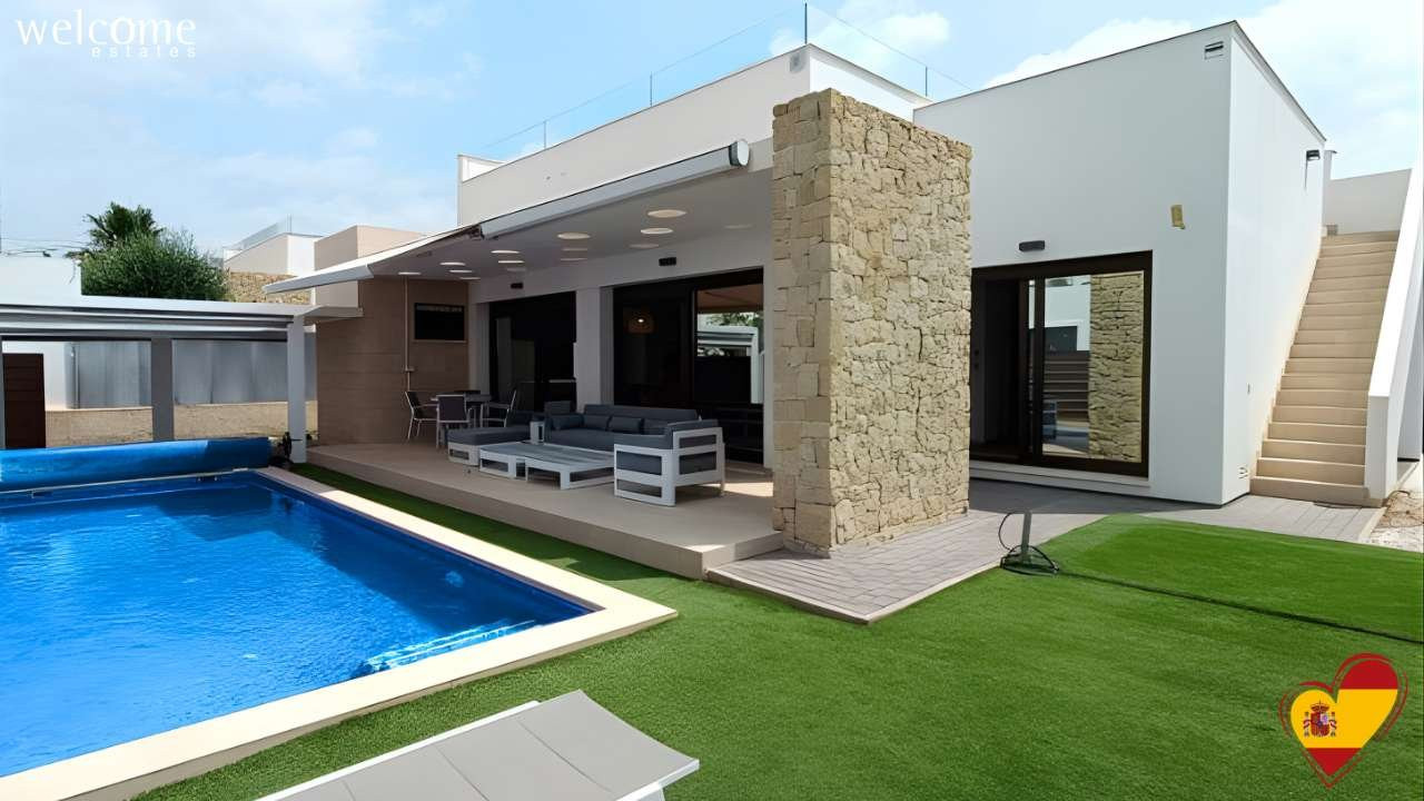 Villa in Orihuela