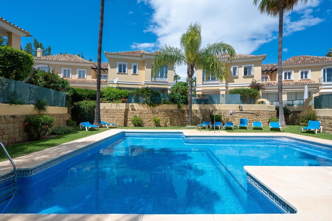 House in Elviria