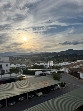 Apartment in Estepona - view 1