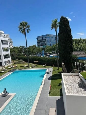Apartment in Marbella - view 1