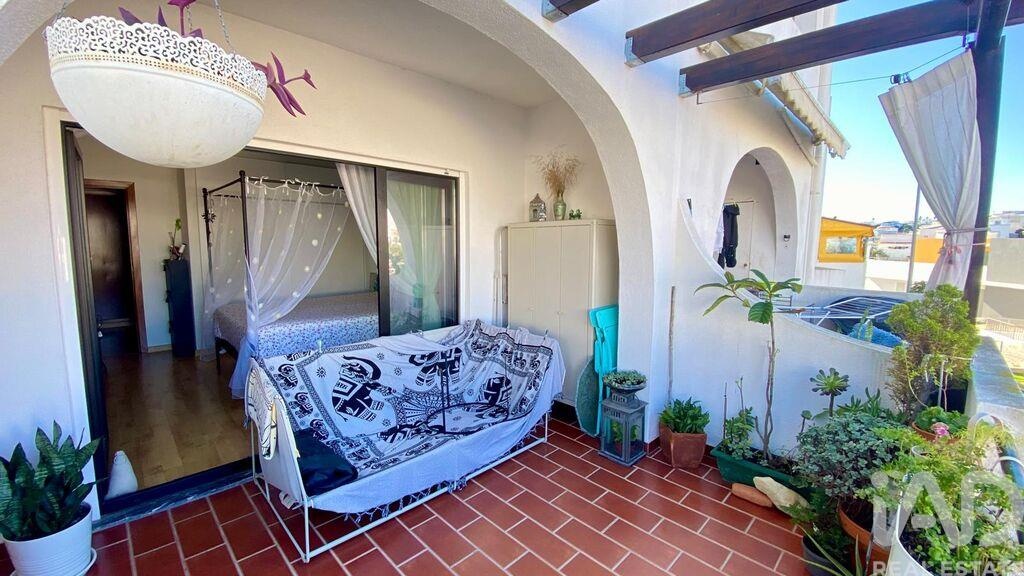 Apartment in Oura - Image 3