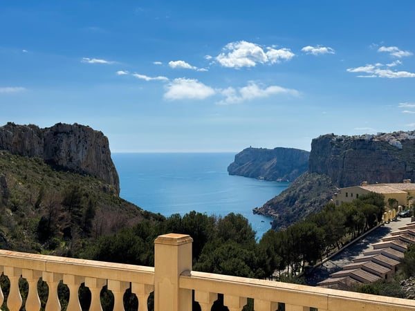 Villa in Benitachell - view 1