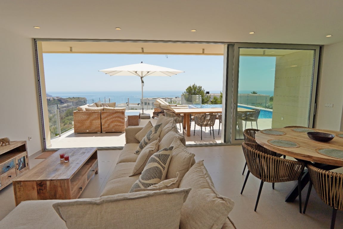 Villa in Benitachell - Image 3