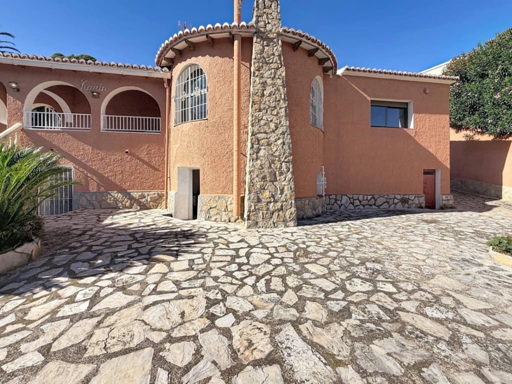 Villa in Benitachell - Image 2