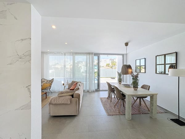 Villa in Benitachell - view 1