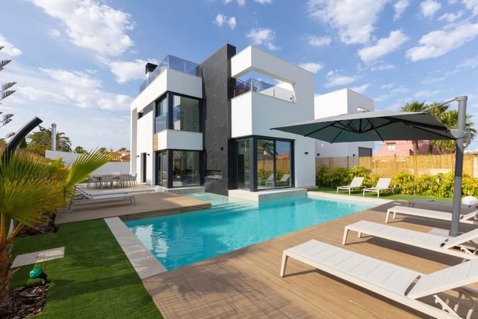 House in Torrevieja - view 1