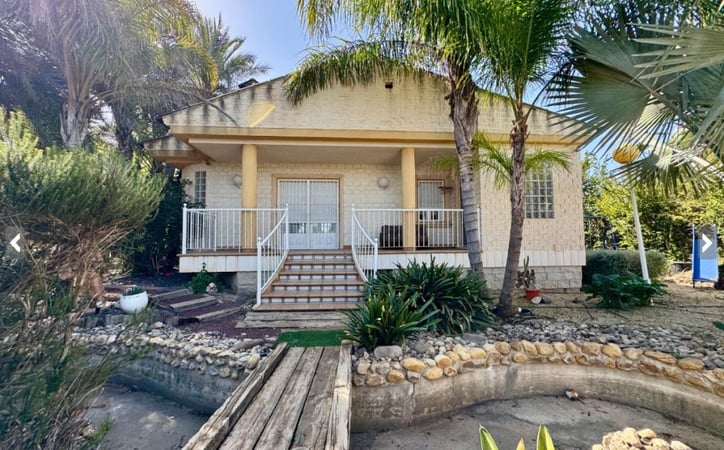 House in Aljucer - view 1