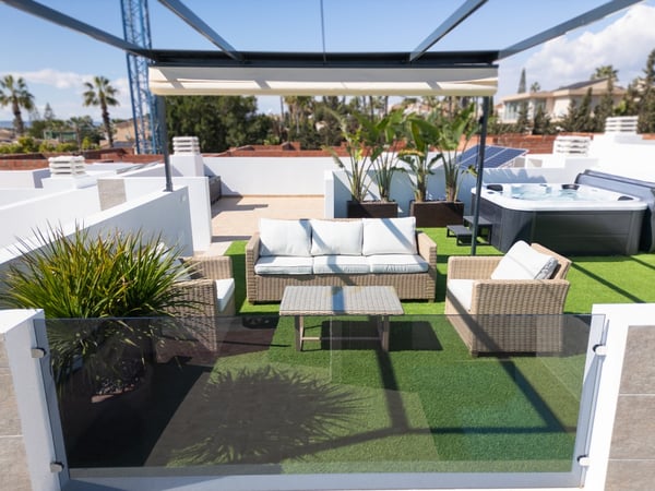House in La Marina - view 1