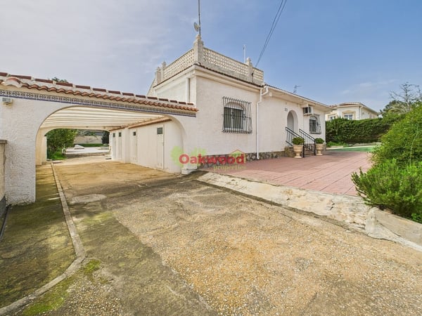 House in El Pinar de Campoverde - view 1